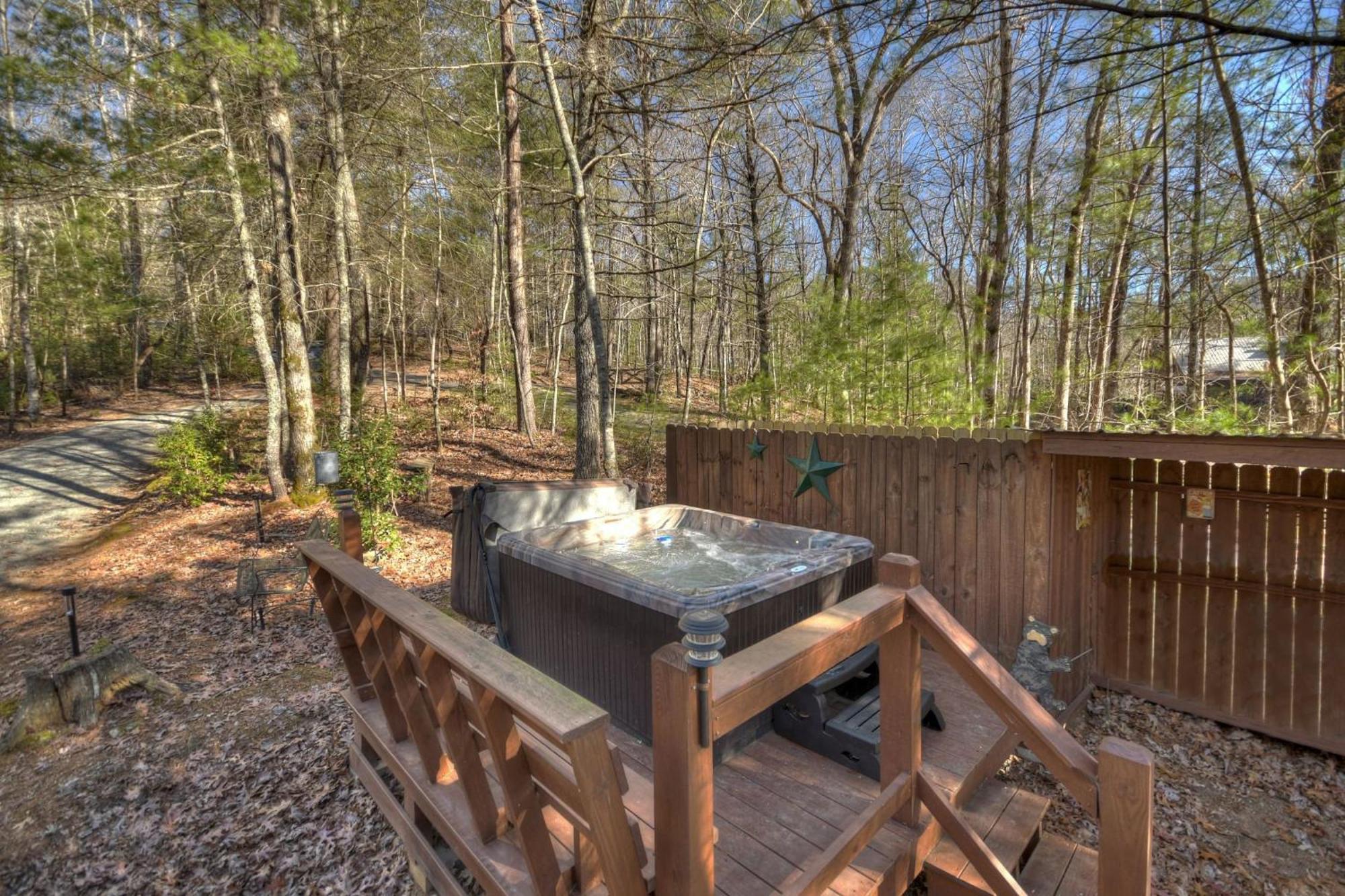 Knotty Pines Pet-Friendly Gas Fireplace Plus A Firepit Cherry Log Dış mekan fotoğraf